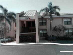 Building Photo - 1335 Rock Dove Ct
