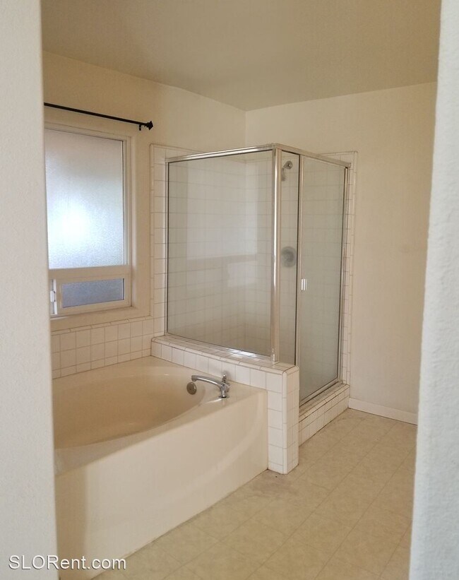 Foto del edificio - 3 br, 2 bath House - 1618 Via Rosa