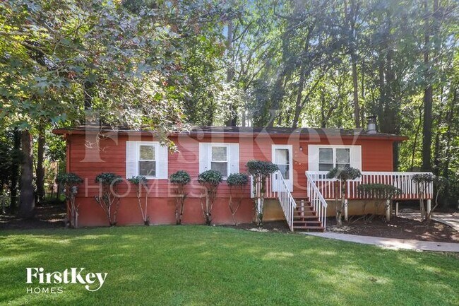 Building Photo - 3210 Oakbrook Ln