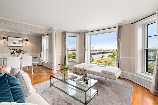 Foto del edificio - 458 Beacon St