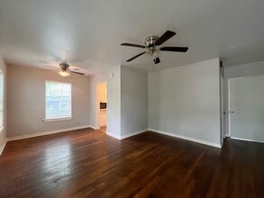 Building Photo - 2308 8th St