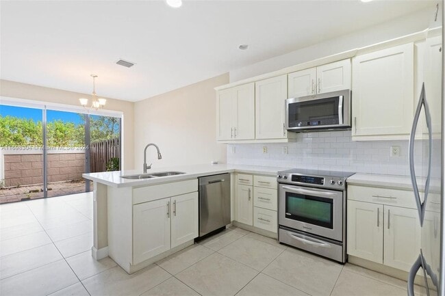 Foto del edificio - 10429 NW 61 Ln.