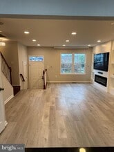 Building Photo - 605 Warrenton Terrace NE