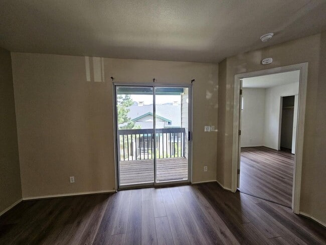 Building Photo - 1100 Goeglein Gulch