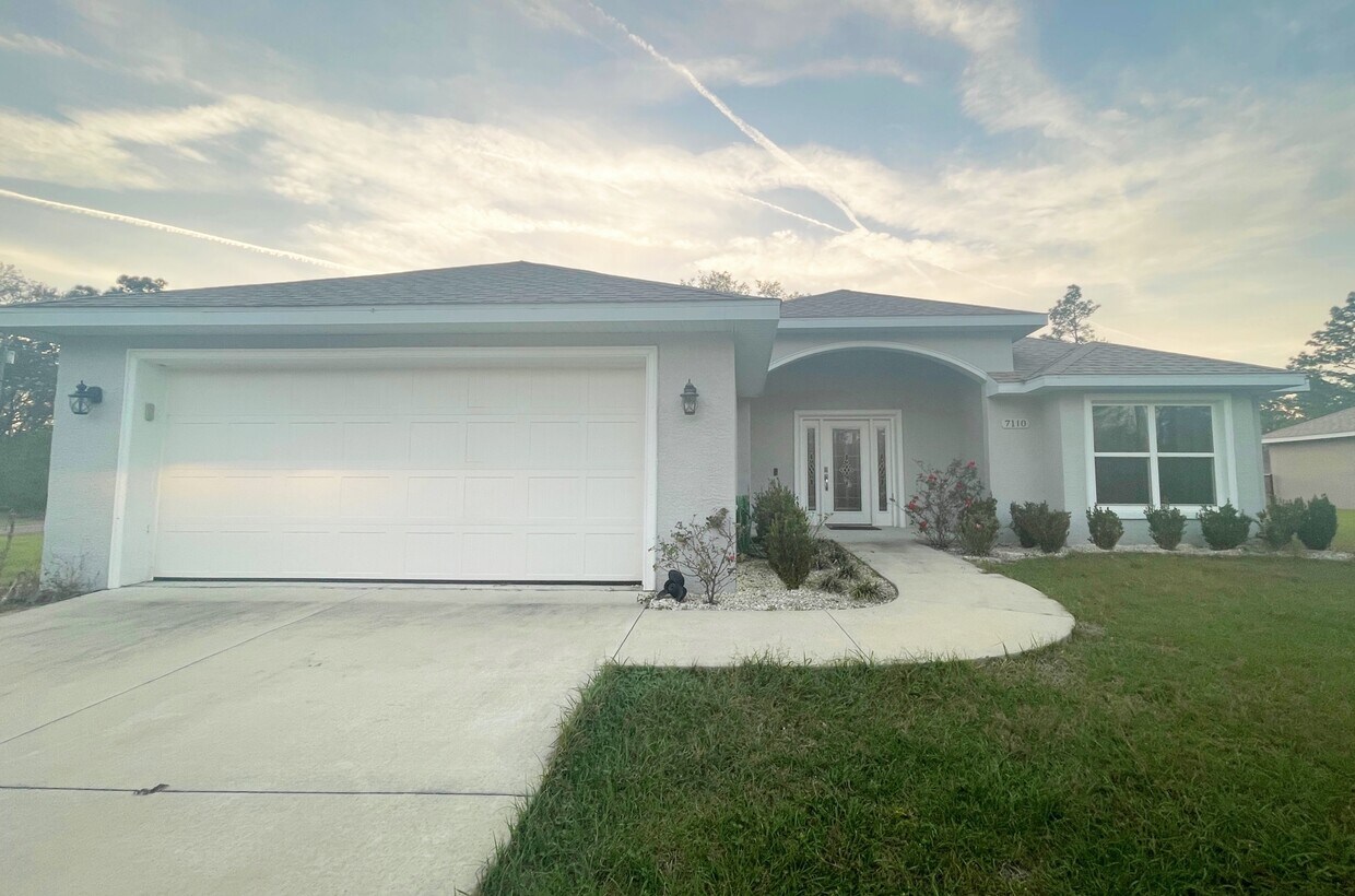 7110 N Tavoli Ter, Citrus Springs, FL 34434 House Rental in Citrus Springs, FL