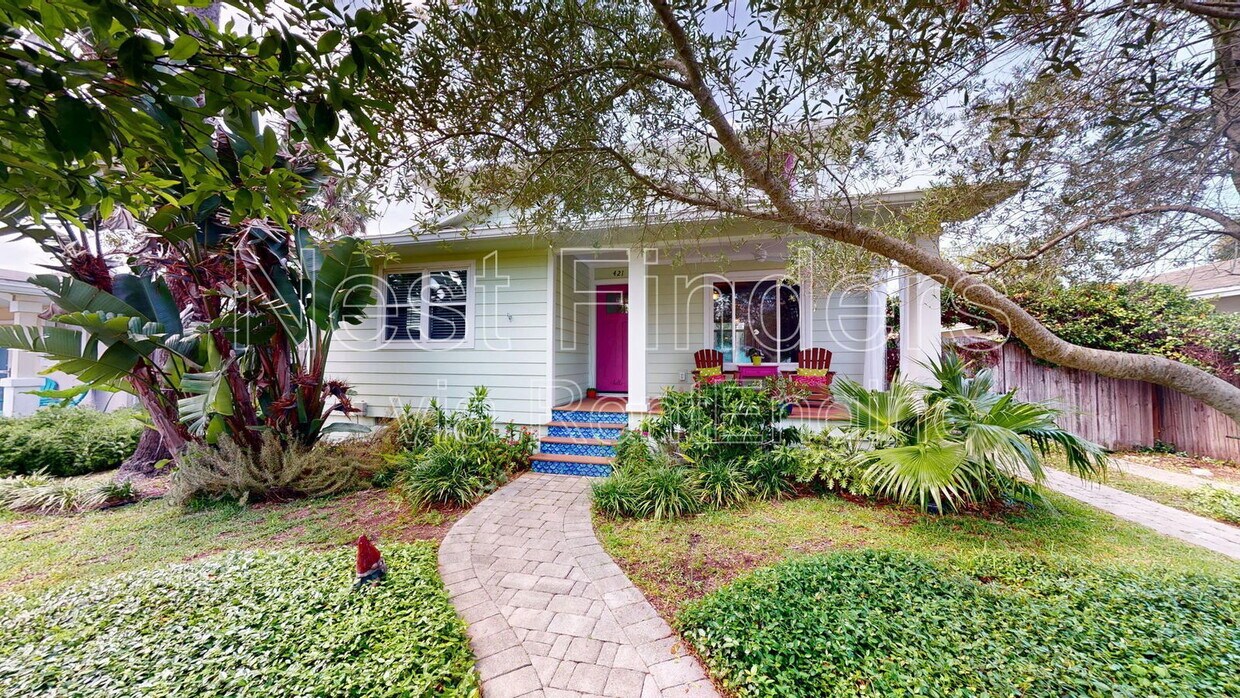 Foto principal - 421 7th Ave S