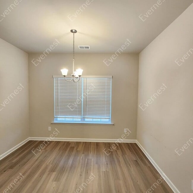 Building Photo - 1543 Persimmon Trce