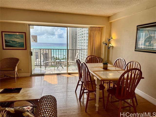 Building Photo - 2440 Kuhio Ave.