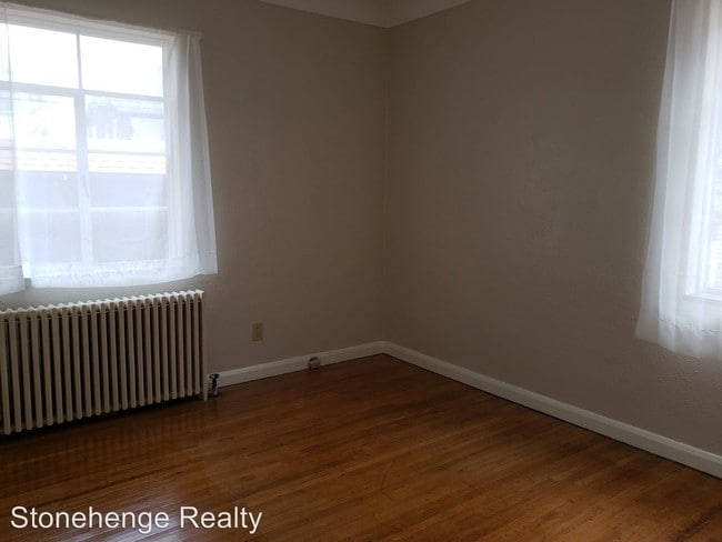 Building Photo - 3518 Woodmont Rd