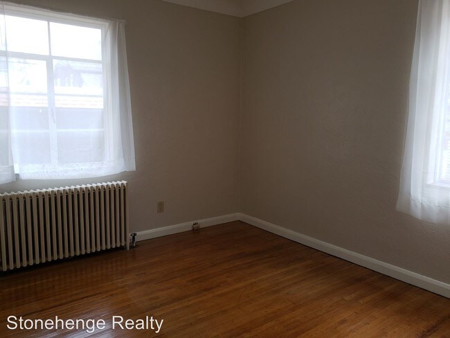 Foto del edificio - 3518 Woodmont Rd