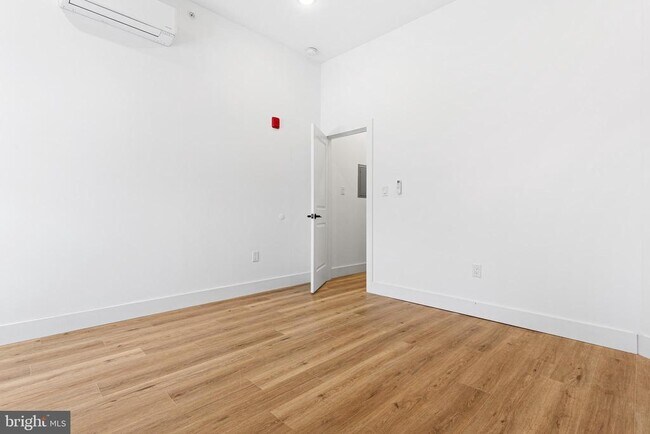 Foto del edificio - 2317 N 33rd St