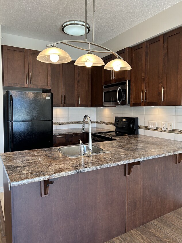 Photo principale - 45525-45525 Keith Wilson Rd