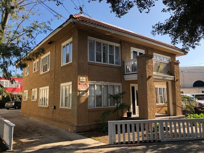 Building Photo - 615 French St