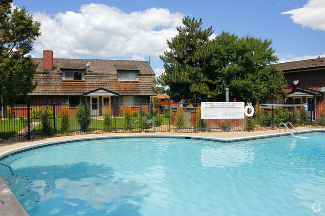 Applewood Gables Townhomes