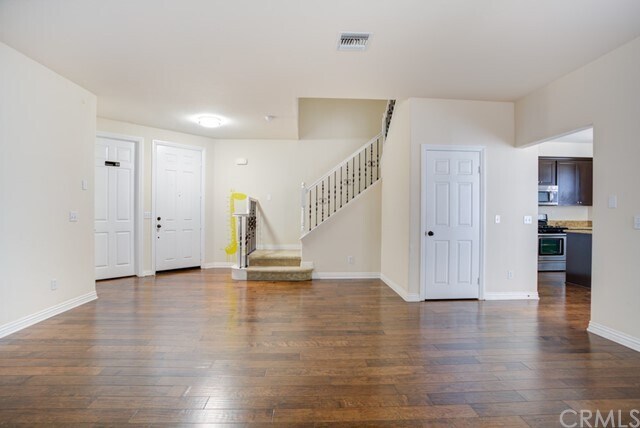 Foto del edificio - 17316 Magnolia Way