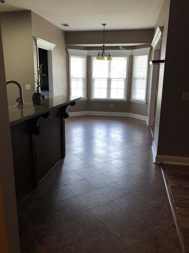 Foto del edificio - Spacious and Charming 3-Bedroom Home - Ludowici, GA