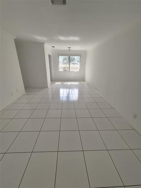 Foto del edificio - 3518 Taylor St