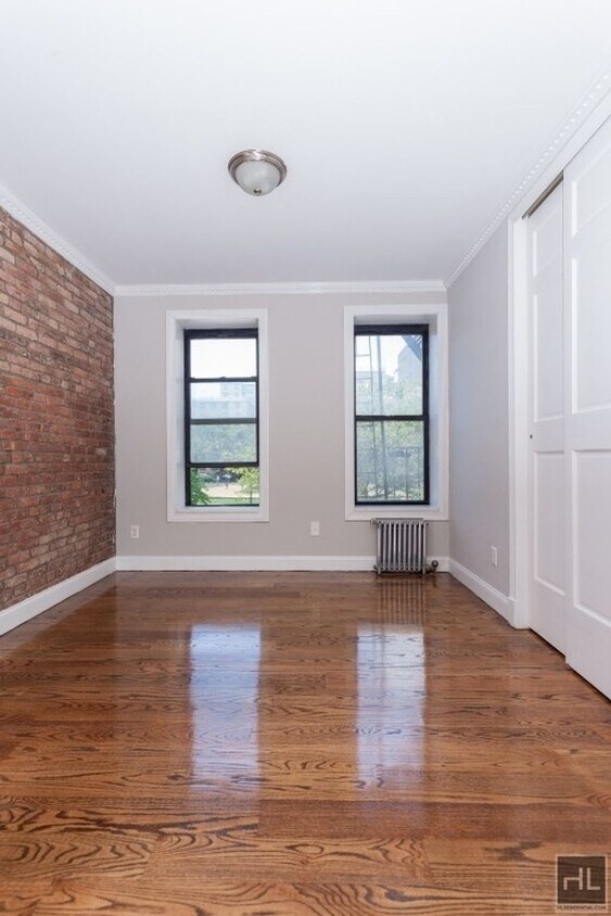 Building Photo - East 100th Street