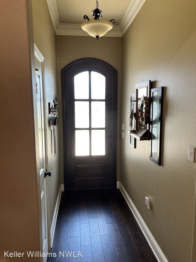 Foto del edificio - 3 br, 2 bath House - 1720 Hassell Dr