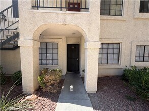 Building Photo - 4736 Nara Vista Way