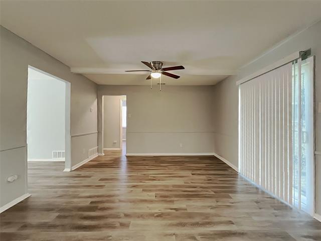 Foto del edificio - 1525 Gardenside Dr
