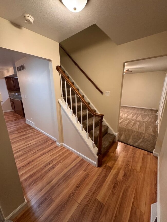 Building Photo - 4759 Logan Arms Dr