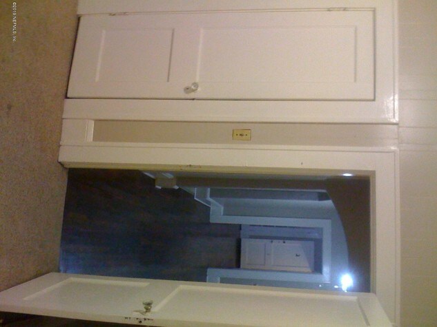 Building Photo - 2590 Post St