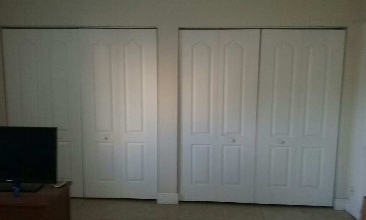 Building Photo - 4804 NW 79th Ave