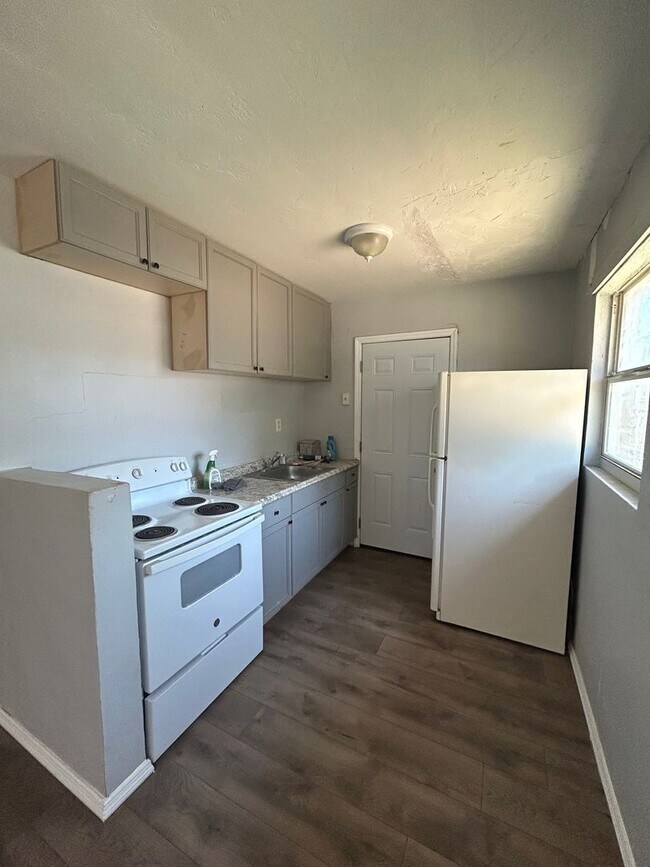 Foto del edificio - Perfectly located, central Sarasota unit f...