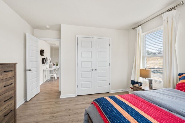 Foto del edificio - BRAND NEW 3 Bedroom/2.5 Bathroom Townhome ...