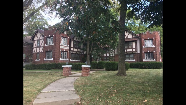 Primary Photo - 2000 Village Dr