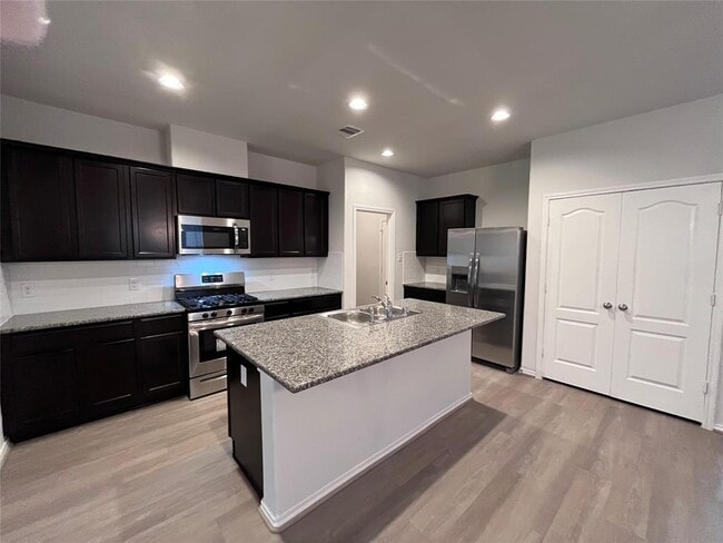 Building Photo - 40507 Tyto Ln