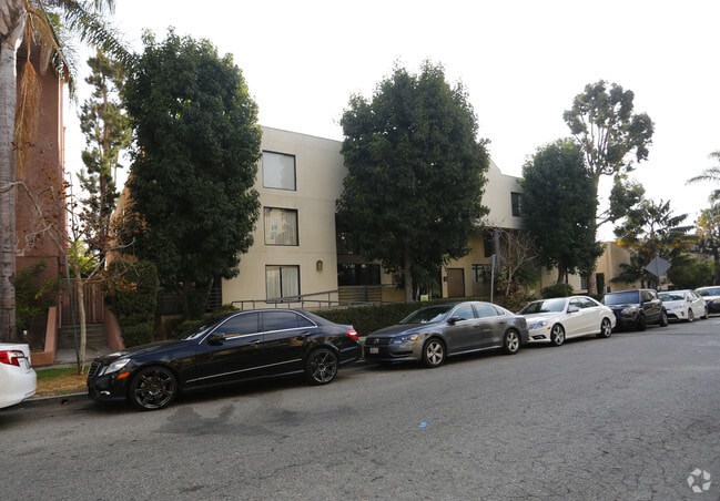 Building - 2120 Bentley Ave