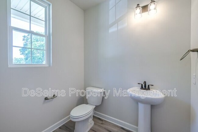 Foto del edificio - 3022 Chance Ct