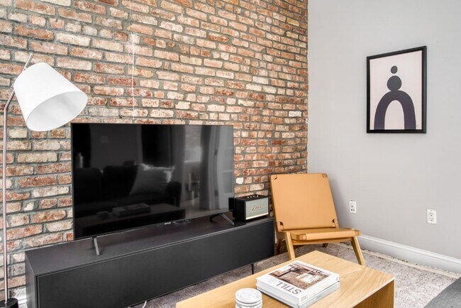 Foto del edificio - 219 E 28th St