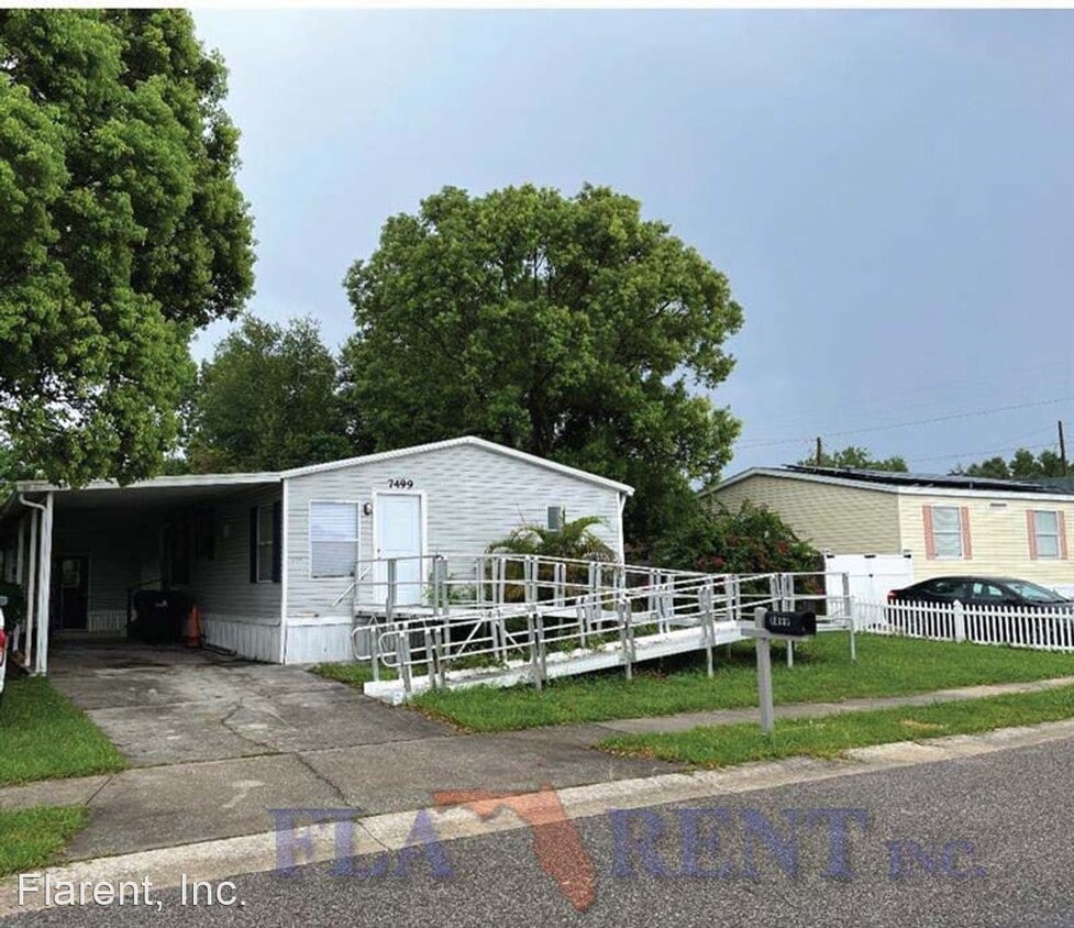 Primary Photo - 3 br, 2 bath House - 7499 Sabre Street