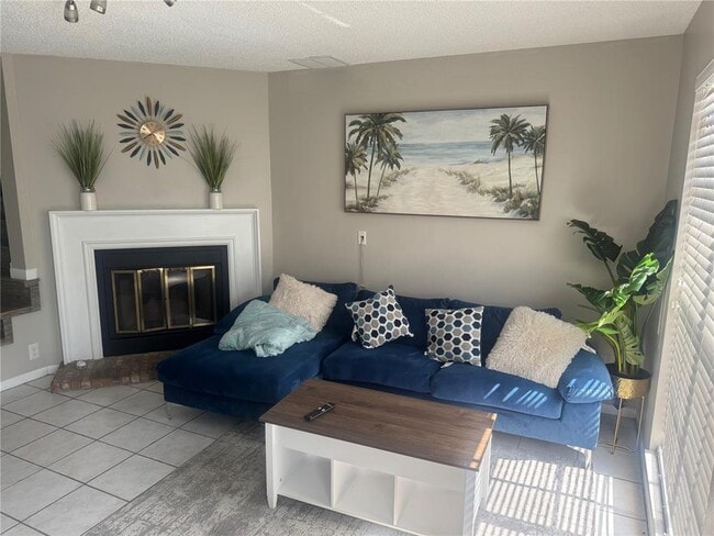 Foto del edificio - 11316 Grandville Dr