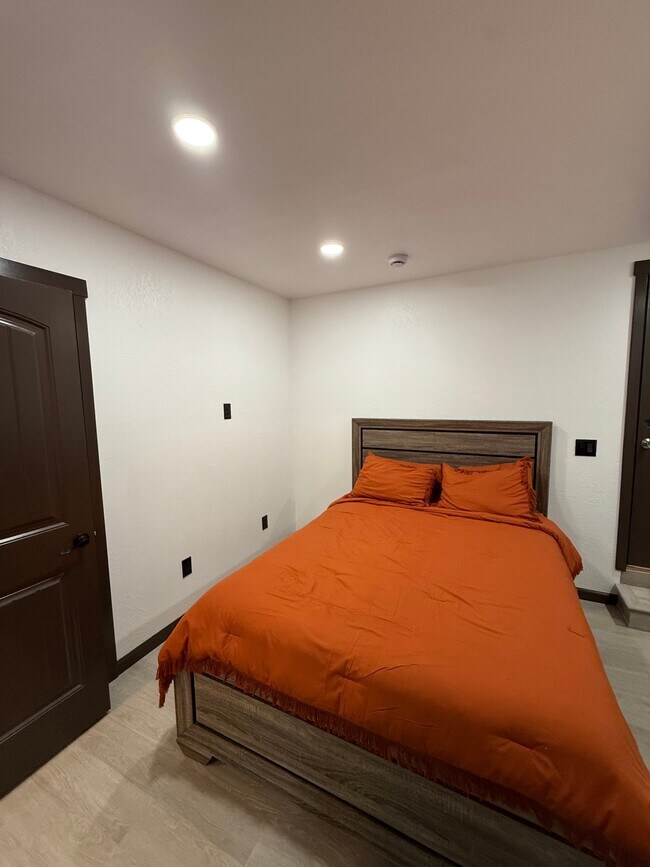 Foto del edificio - 1047 Azure Way