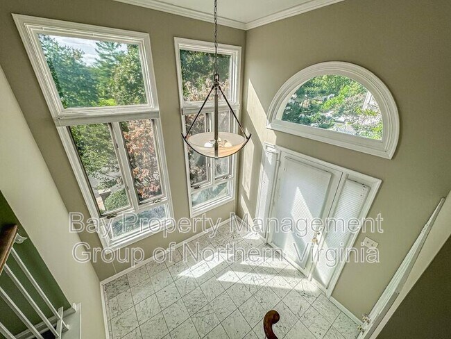 Building Photo - 10196 Turnberry Pl