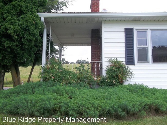 Foto del edificio - 3 br, 1 bath House - 1522 Pickens Bridge Road