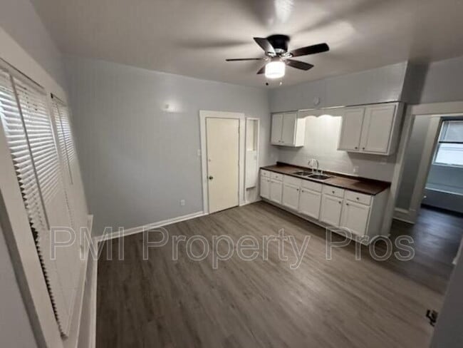 Foto del edificio - 3225 N 27th St