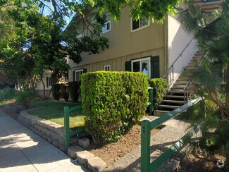 Building Photo - 1381 San Tomas Aquino Pkwy