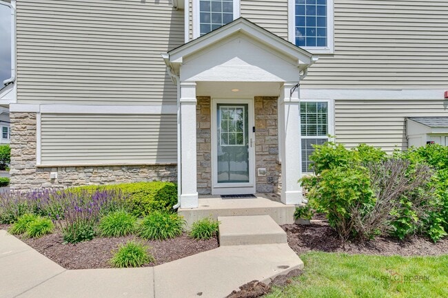 Building Photo - 341 Devoe Dr