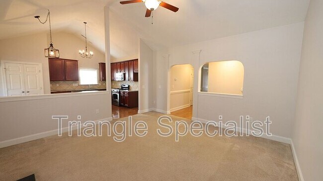 Foto del edificio - 847 Ribbonleaf Ln