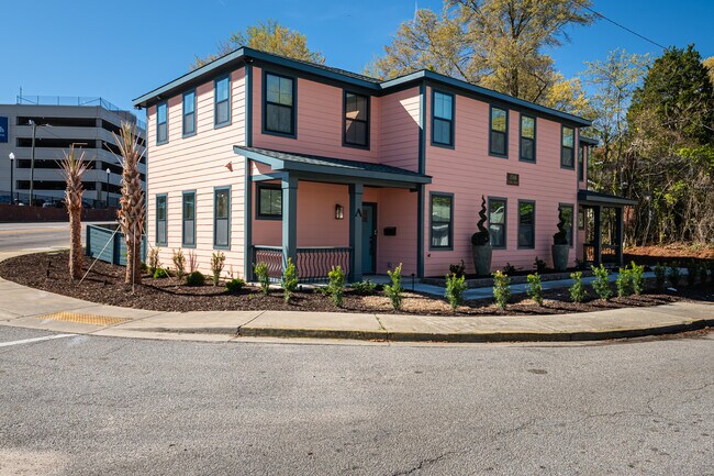 Foto del edificio - 2518 Laurel St