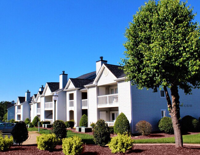 Foto del edificio - Brentwood Chase