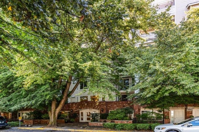 Photo - 0 bedroom in Seattle WA 98107 Apartment