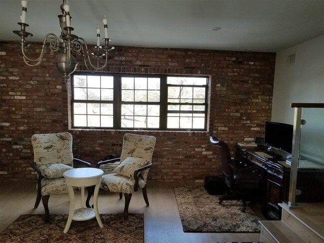 Foto del edificio - 503 Hollywood Ave