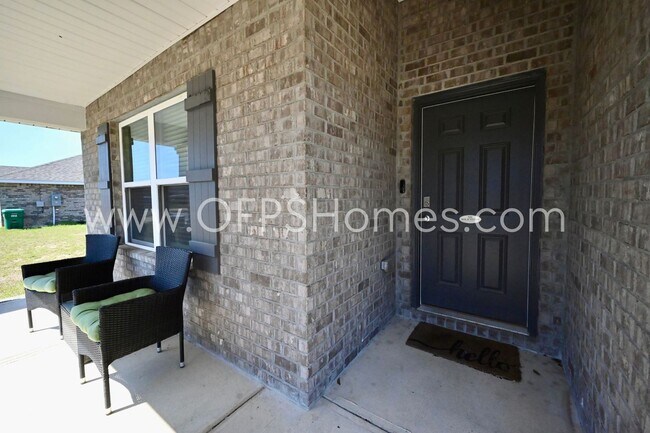 Foto del edificio - 4 Bed Crestview Home