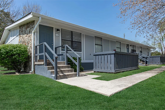 Building Photo - Drake's Creek Cooperative